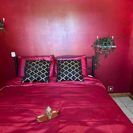 Bed and Breakfast Chez Marinette Langoelan Exterior foto