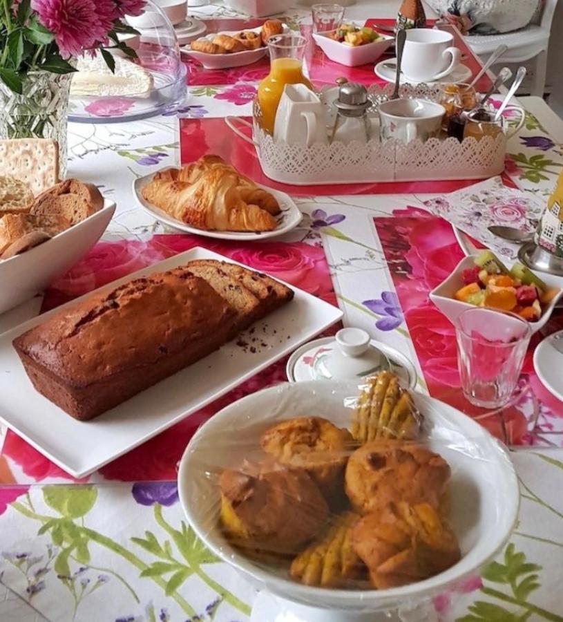 Bed and Breakfast Chez Marinette Langoelan Exterior foto
